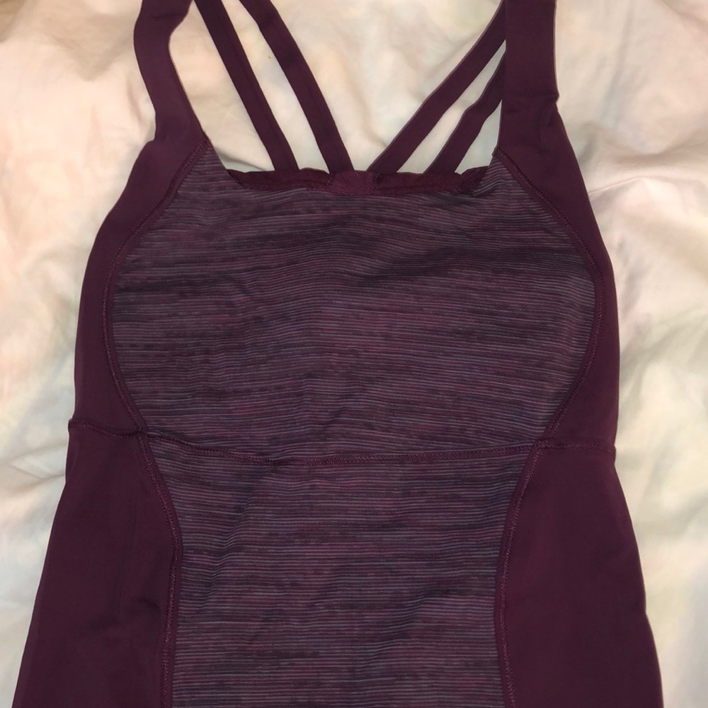Lululemon tank